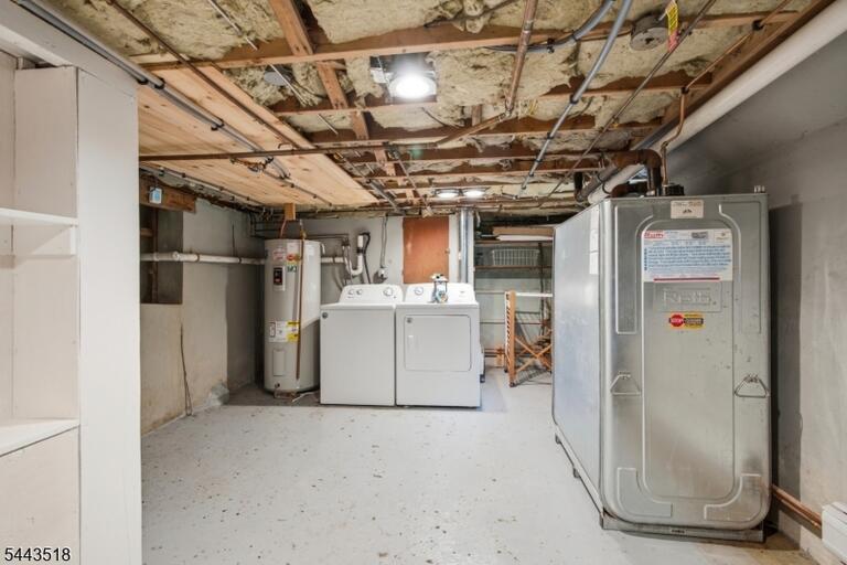 Property listing MLS 4039543 photo 45