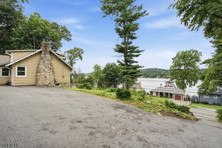 Property listing MLS 4039543 photo 9