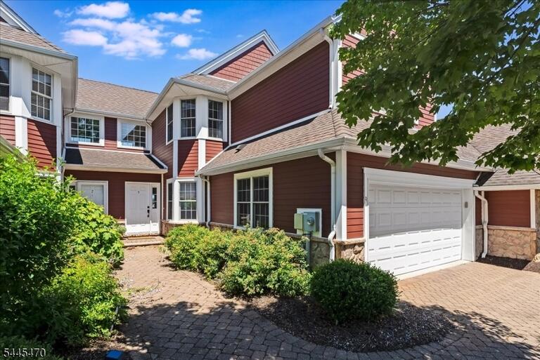Property listing MLS 4039584 photo 27