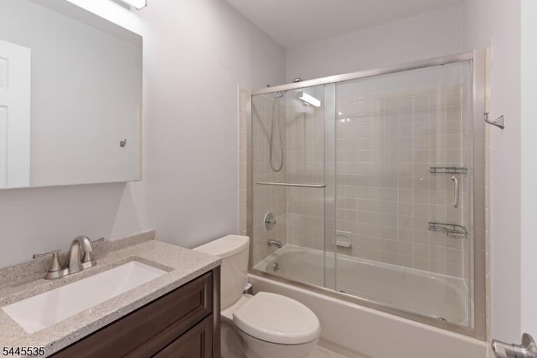 Property listing MLS 4039757 photo 15