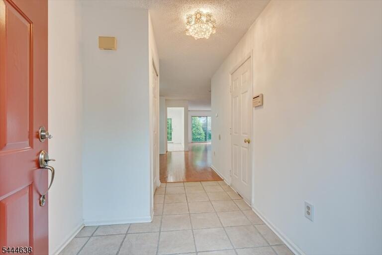 Property listing MLS 4039771 photo 5