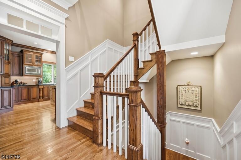 Property listing MLS 4039880 photo 13