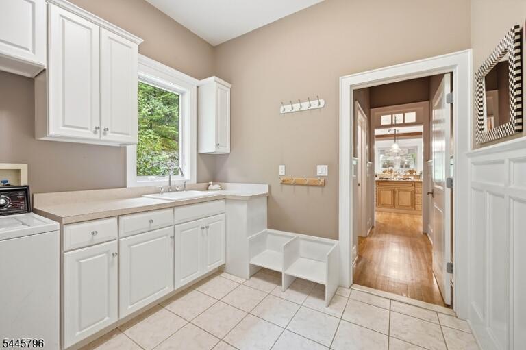 Property listing MLS 4039880 photo 15