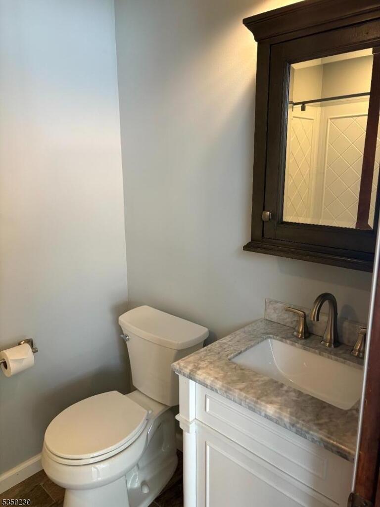 Property listing MLS 4040090 photo 8