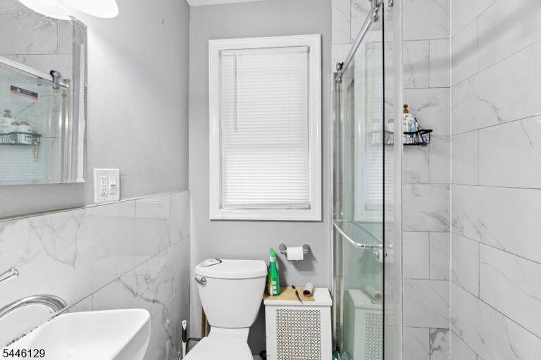 Property listing MLS 4040160 photo 12