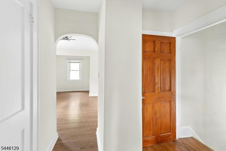 Property listing MLS 4040160 photo 13