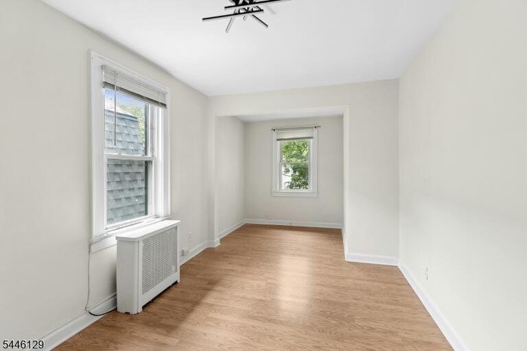 Property listing MLS 4040160 photo 14