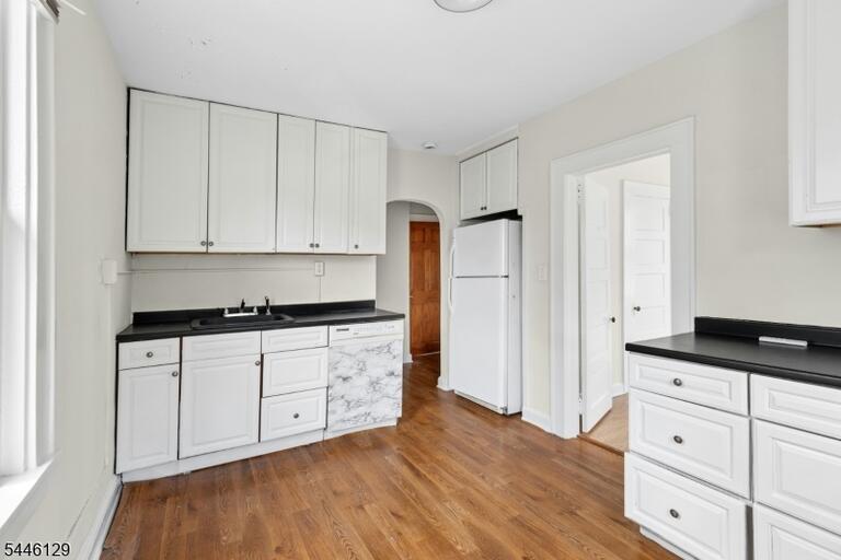 Property listing MLS 4040160 photo 17