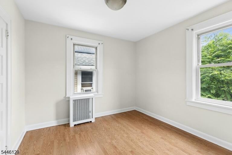 Property listing MLS 4040160 photo 18