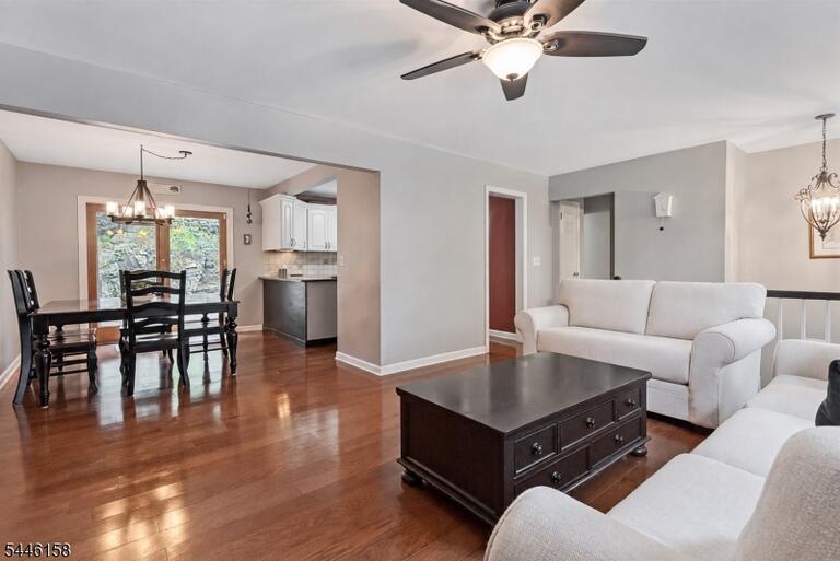 Property listing MLS 4040191 photo 7