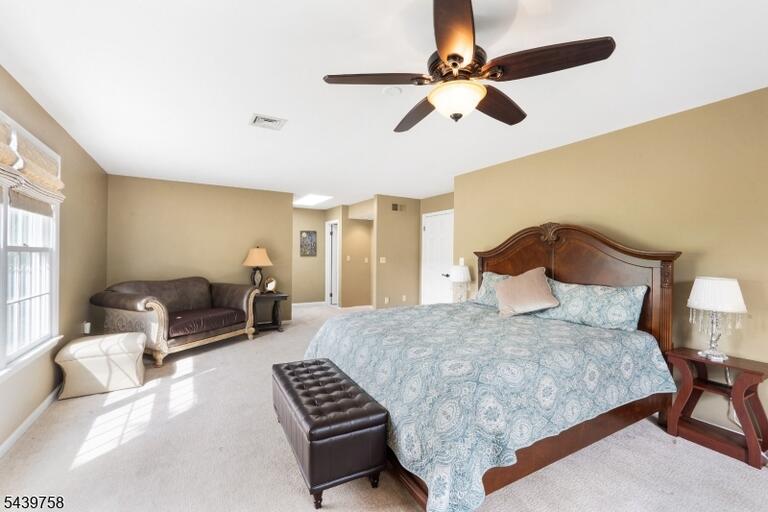 Property listing MLS 4040209 photo 14