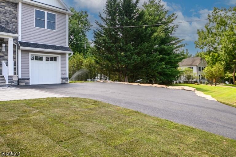 Property listing MLS 4040285 photo 5