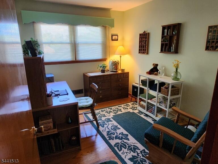 Property listing MLS 4040317 photo 10