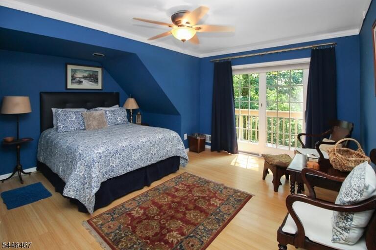Property listing MLS 4040460 photo 26