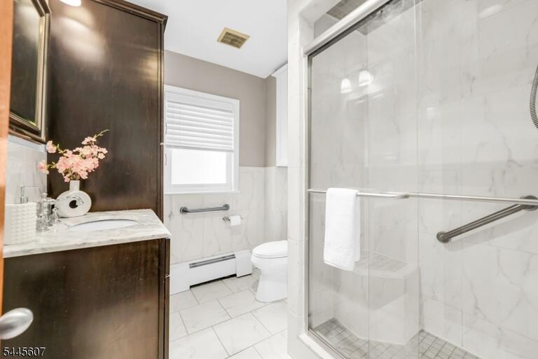 Property listing MLS 4040473 photo 17