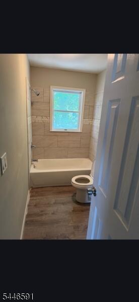 Property listing MLS 4040504 photo 8