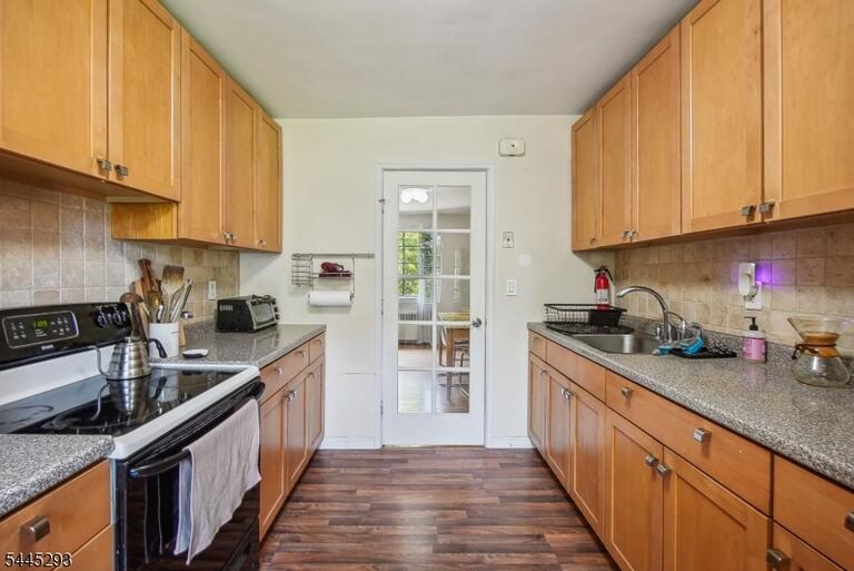 Property listing MLS 4040513 photo 7