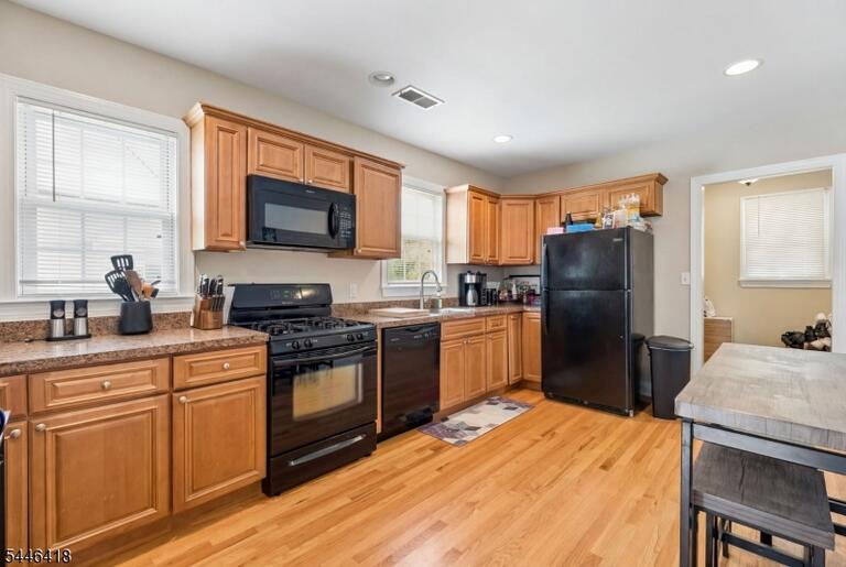 Property listing MLS 4040653 photo 16