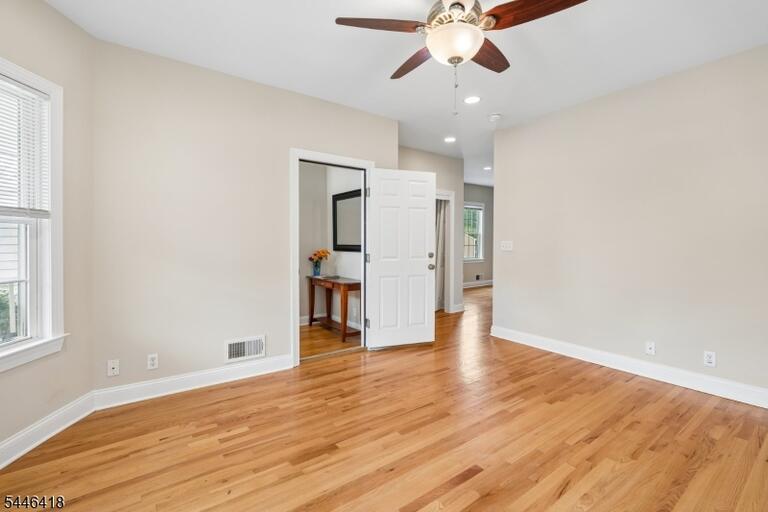 Property listing MLS 4040653 photo 6