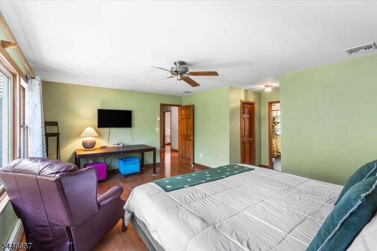 Property listing MLS 4040737 photo 23