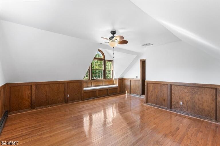 Property listing MLS 4040737 photo 31