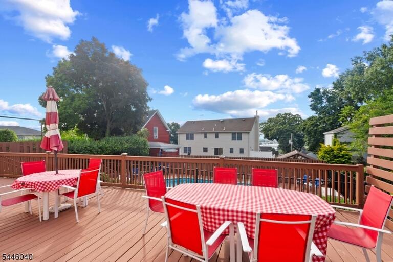 Property listing MLS 4040850 photo 33