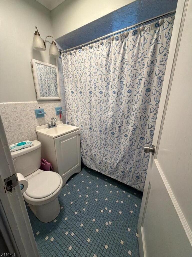 Property listing MLS 4040915 photo 14