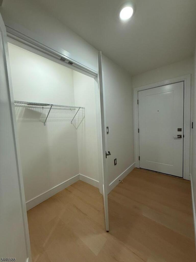 Property listing MLS 4040947 photo 14