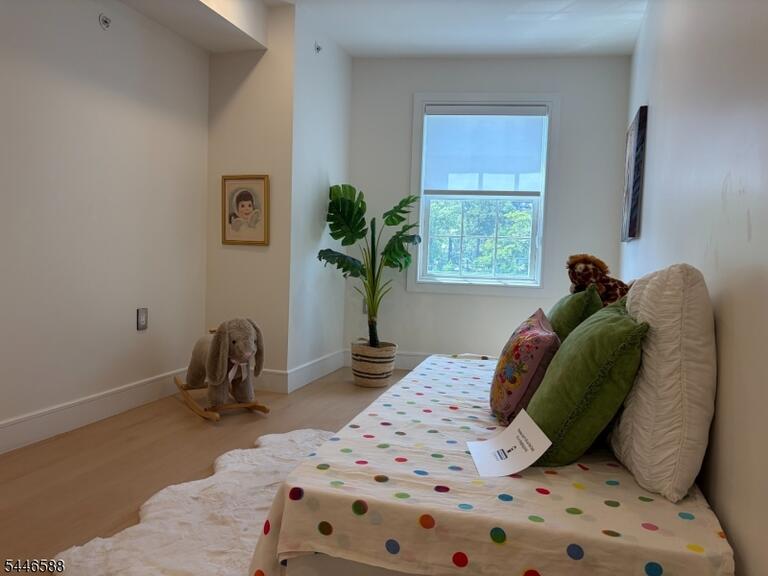 Property listing MLS 4040947 photo 8