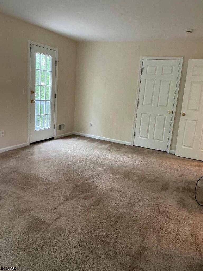 Property listing MLS 4040982 photo 16