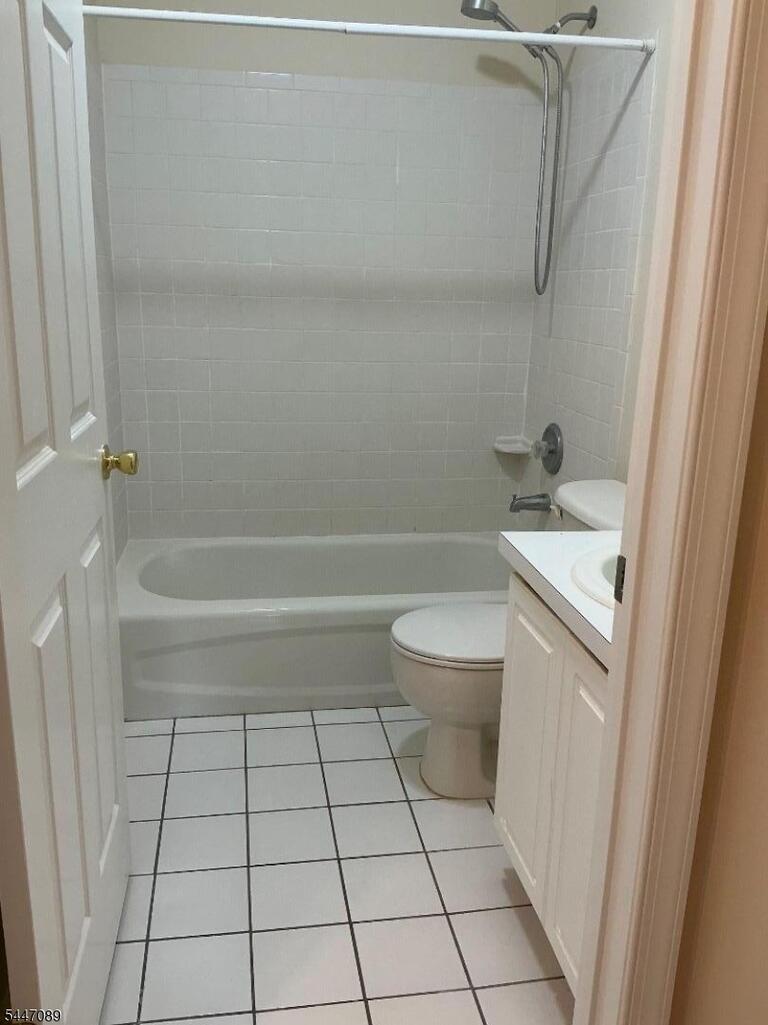 Property listing MLS 4040982 photo 21