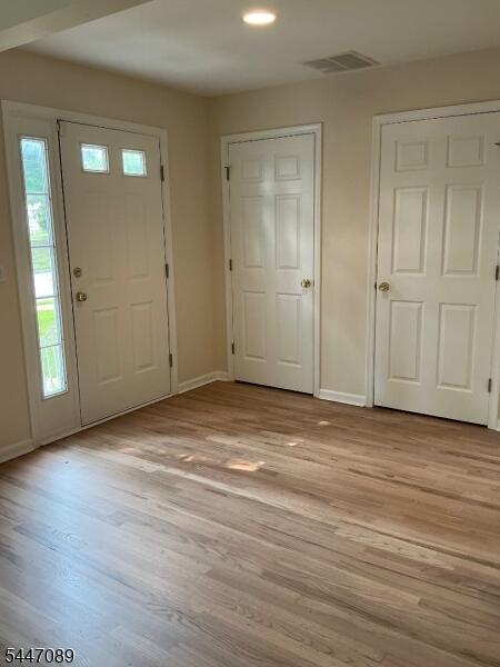 Property listing MLS 4040982 photo 3