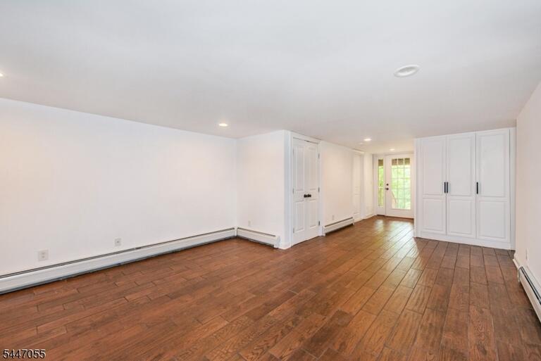 Property listing MLS 4041011 photo 19