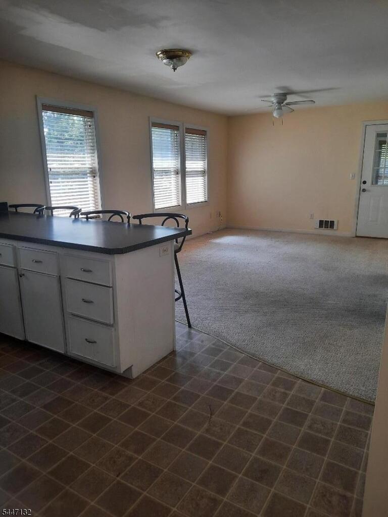 Property listing MLS 4041021 photo 3