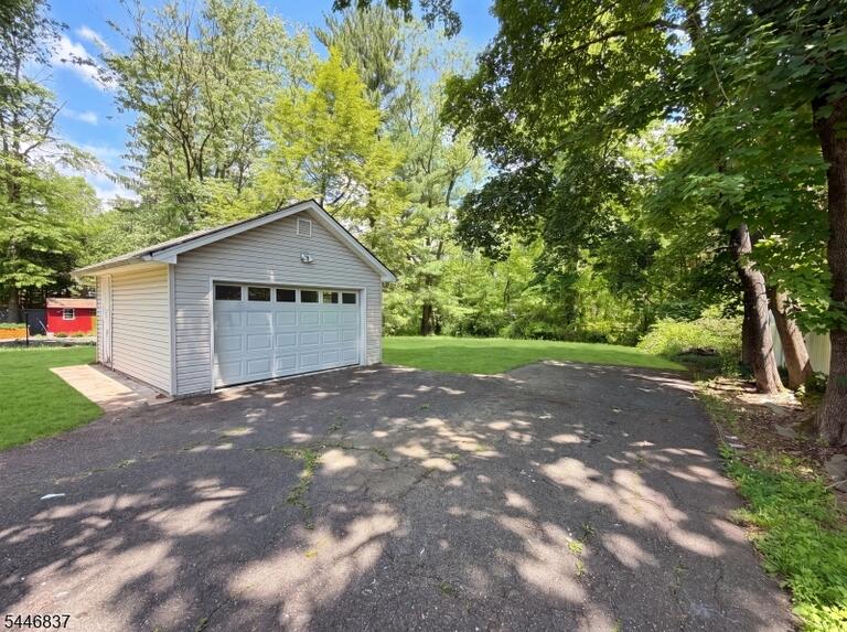 Property listing MLS 4041098 photo 22