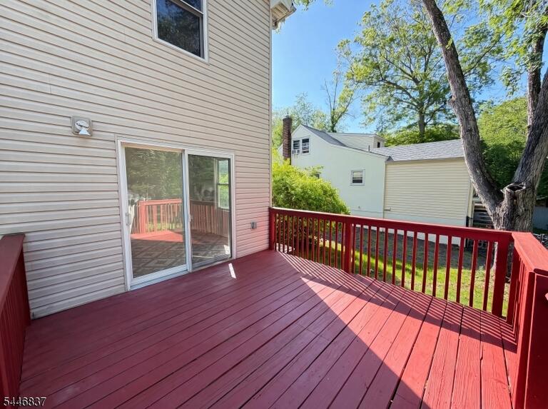 Property listing MLS 4041098 photo 5