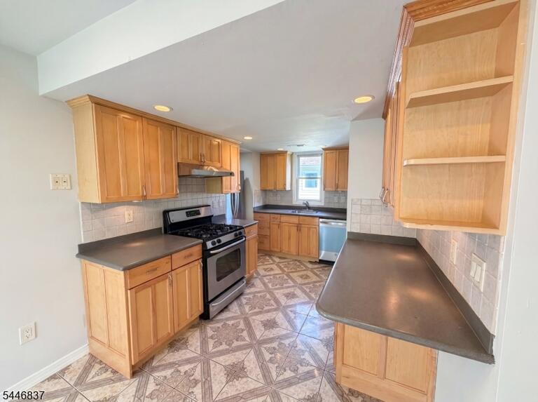 Property listing MLS 4041098 photo 7