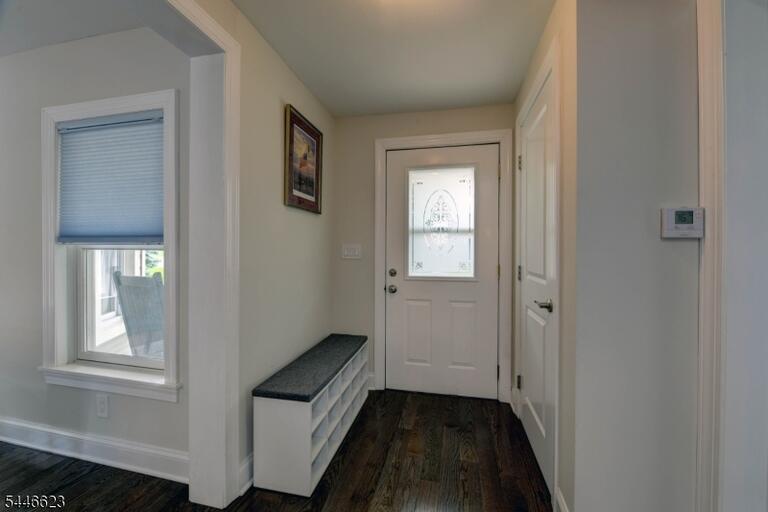 Property listing MLS 4041110 photo 3
