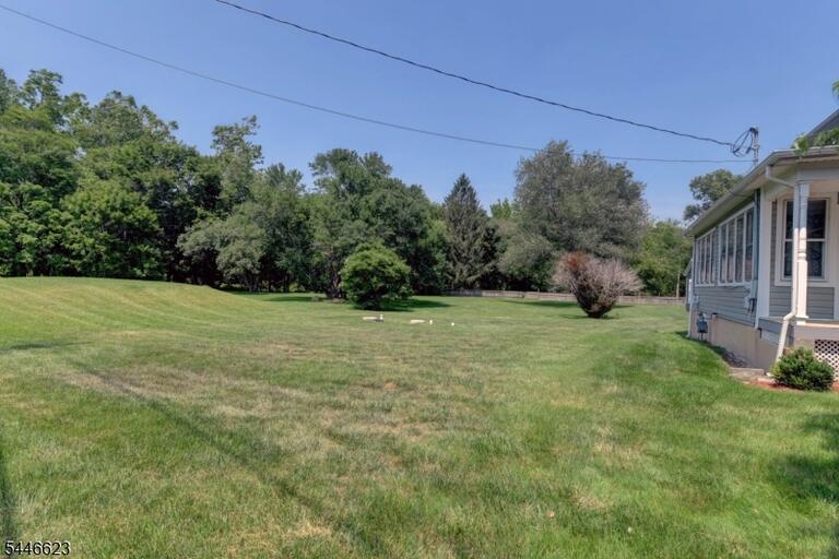 Property listing MLS 4041110 photo 40