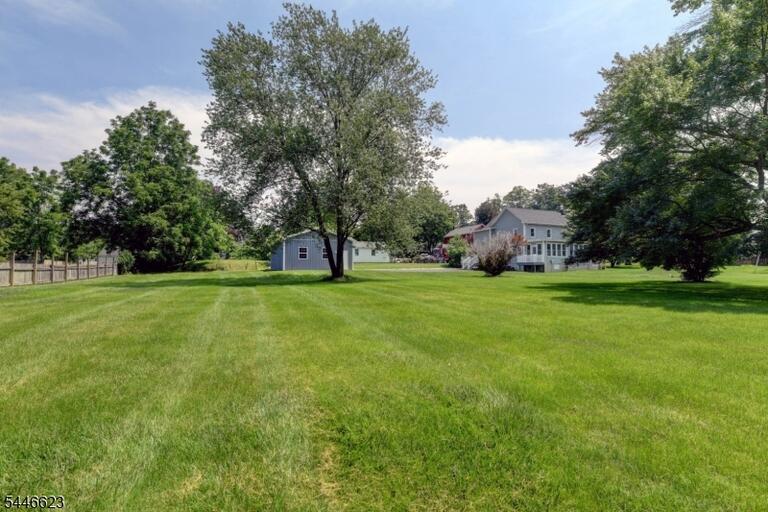 Property listing MLS 4041110 photo 43