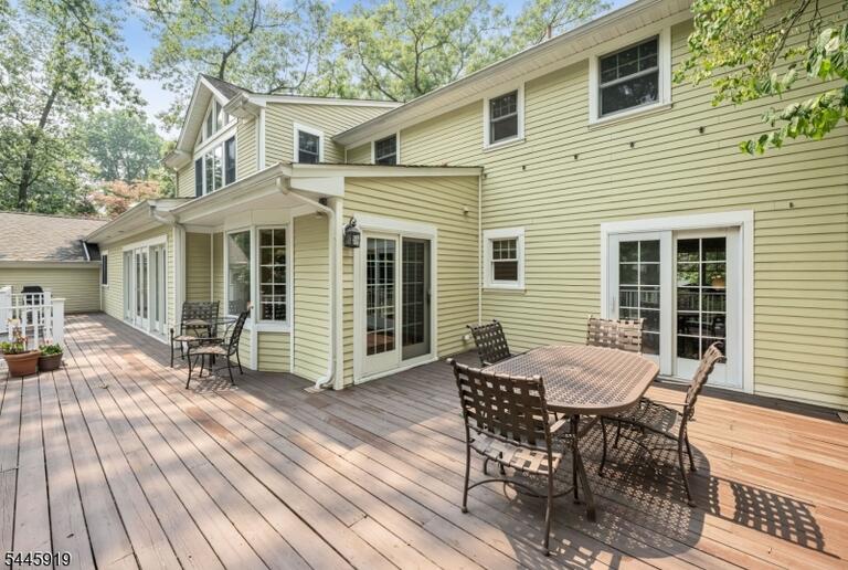 Property listing MLS 4041161 photo 40
