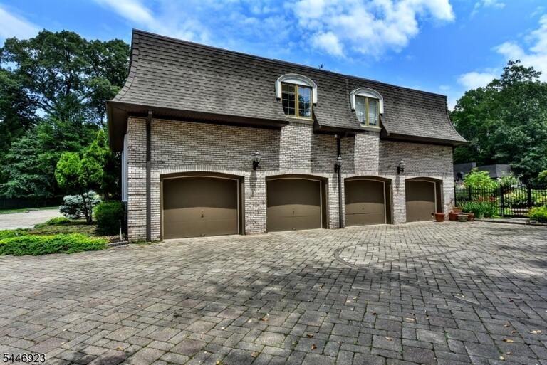 Property listing MLS 4041174 photo 49