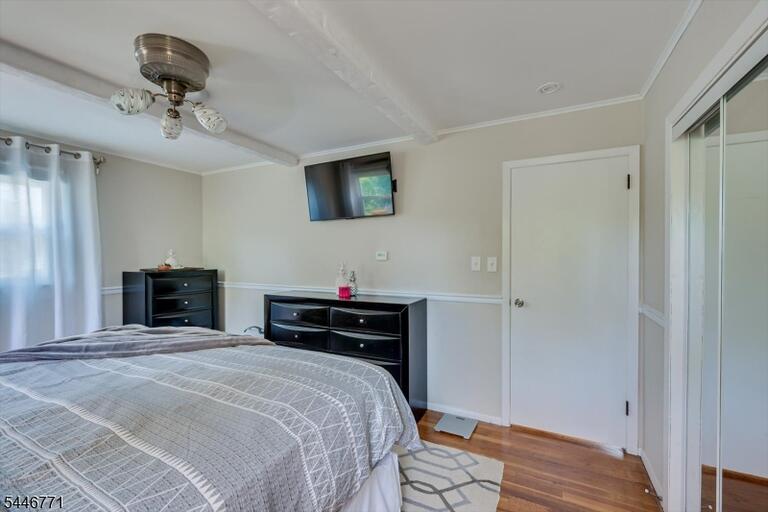 Property listing MLS 4041203 photo 16