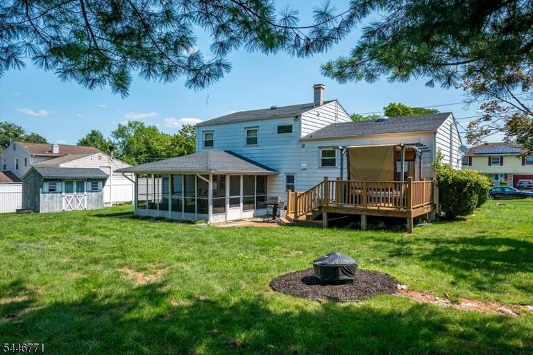 Property listing MLS 4041203 photo 28