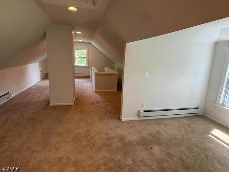 Property listing MLS 4041230 photo 6