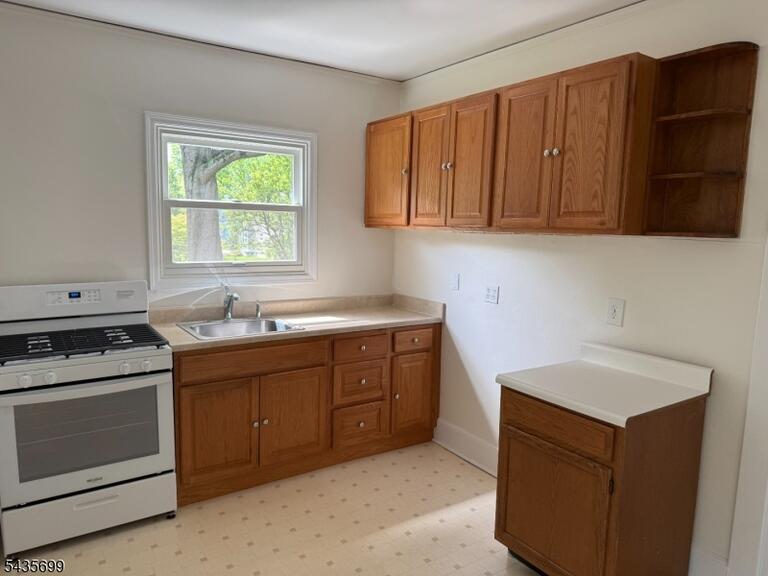 Property listing MLS 4041230 photo 8