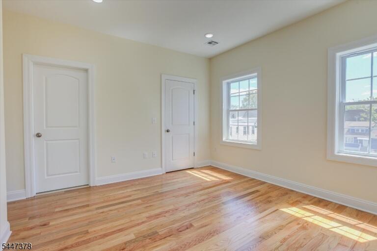 Property listing MLS 4041290 photo 16