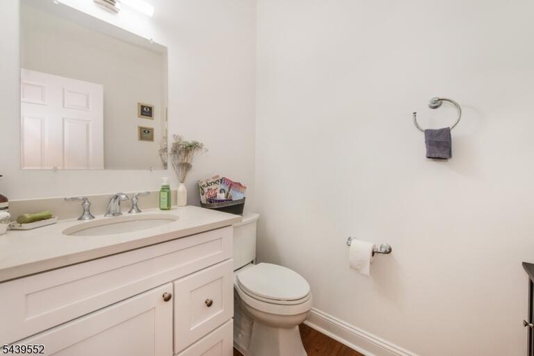 Property listing MLS 4041293 photo 17
