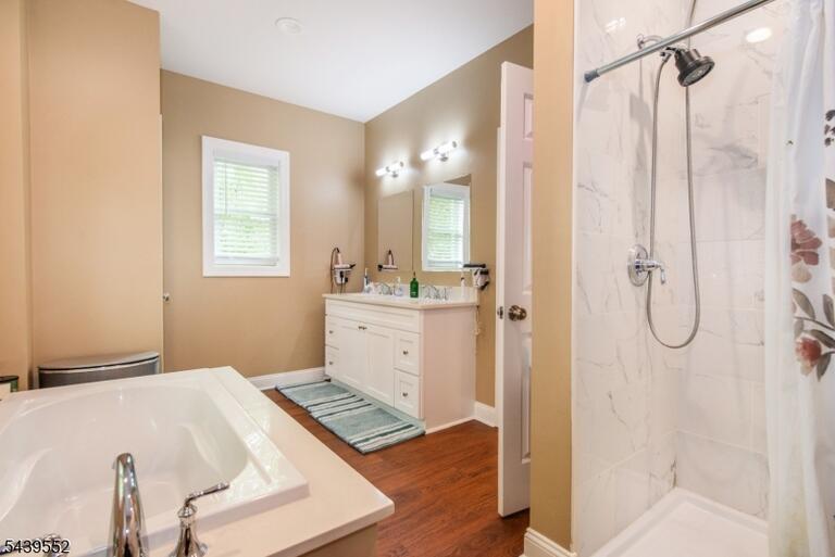 Property listing MLS 4041293 photo 22