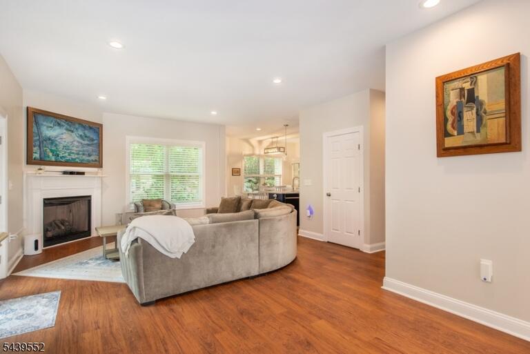 Property listing MLS 4041293 photo 7